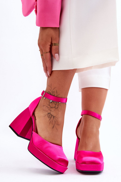 Fashionable Pumps On Massive Heels Fuchsia Sandia