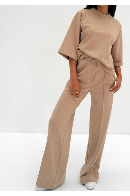 Melgo - Beige pants