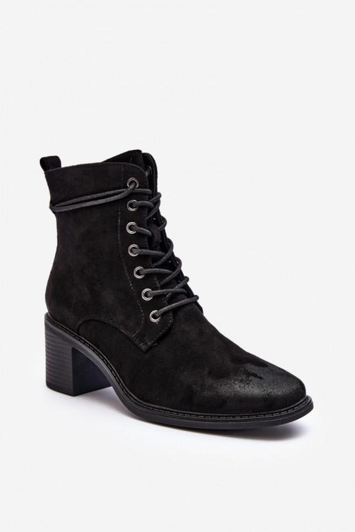 Black velour ankle boots with a low heel and a loose shaft. - BRAVOMODA