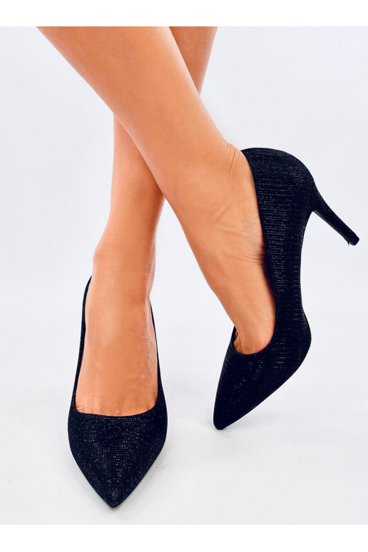 high-heeled shoes   BEVERLY BLACK