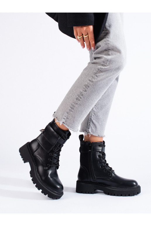 Women's boots black