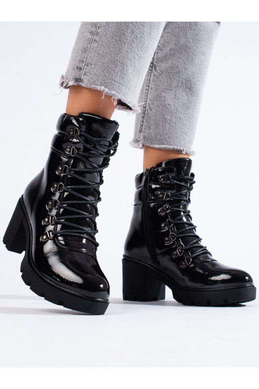 warm up women's boots made of patent ecological leather