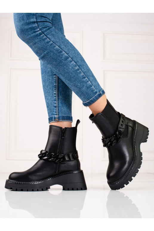 Women's boots with chain black