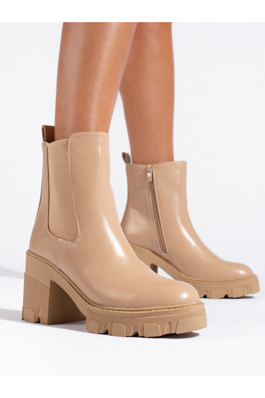 Stylish women's boots beige