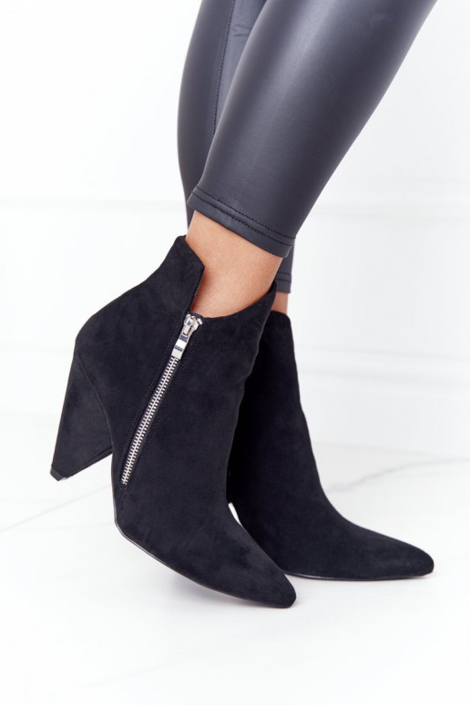 Asymmetrical Heeled Ankle Boots Lu Boo Black