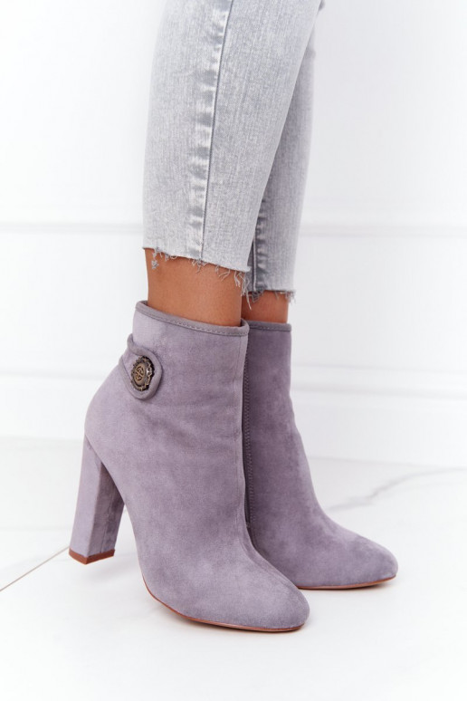 Classic Boots On A Block Heel Lu Boo Grey