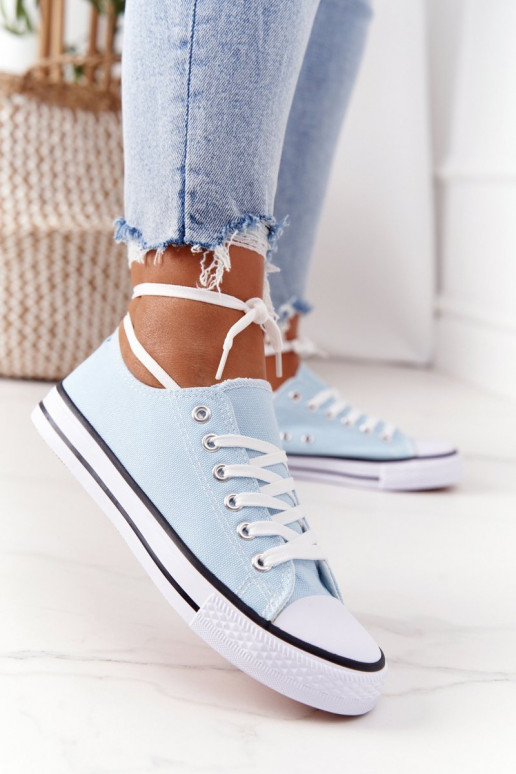 Women's Classic Sneakers Light Blue Omerta