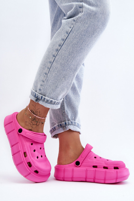 Women's Foam Platform Crocs Fuchsia Beckett