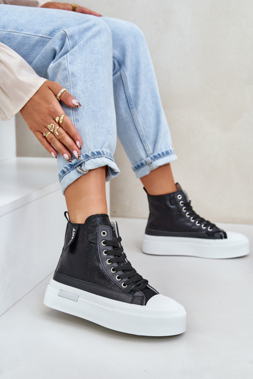 Women's High Top Sneakers On Platform Black Averira