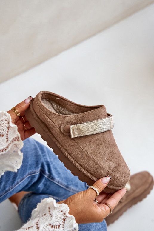 Women's Slippers Insulated With Fur On The Platform Brown Azida