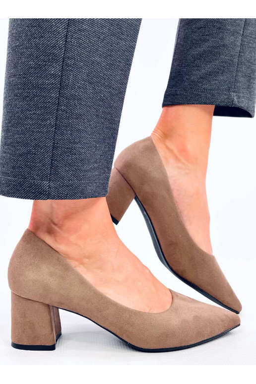 Shoes on a low heel FARRIN khaki colors