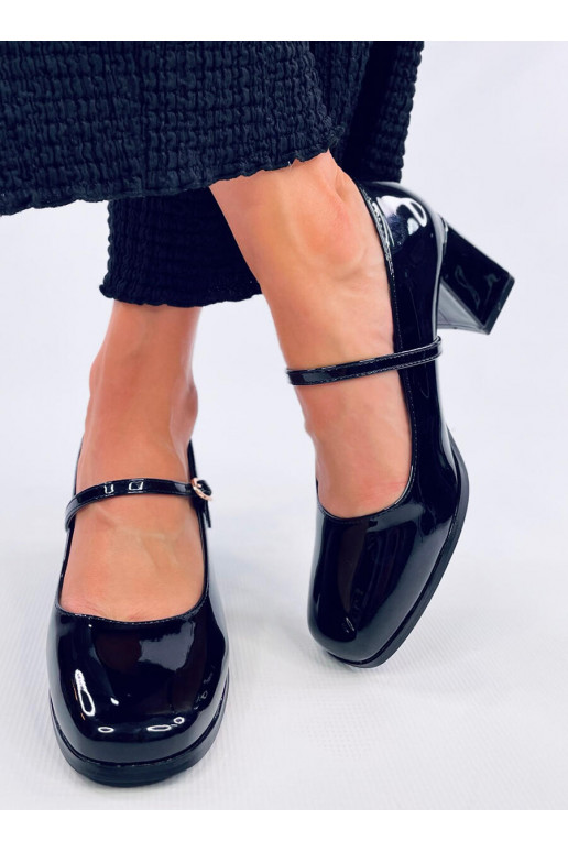 Shoes lacquered on highheels MADDOI BLACK