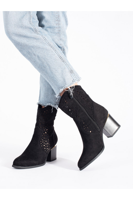 with elements of openwork boots cowboy boots black on the heel