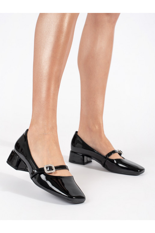 black lacquered High heels on the heel with buckle