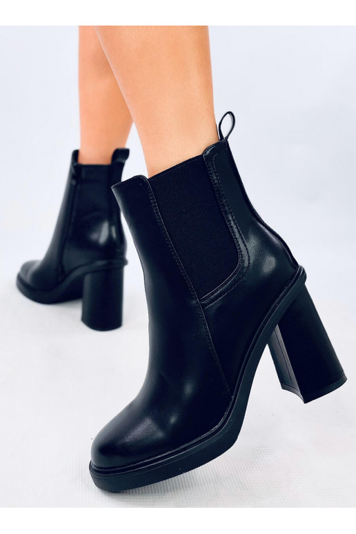 Boots Chelsea boots on highheels LILLEY BLACK