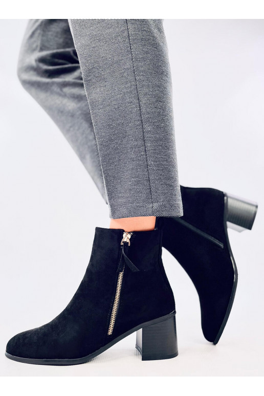 Boots of suede on highheels AGUIRRE BLACK