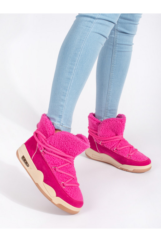 pink Women's snow boots on a thick sole