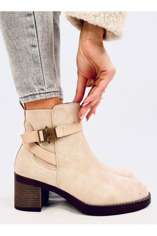 Boots on a stable heel YONDA BEIGE