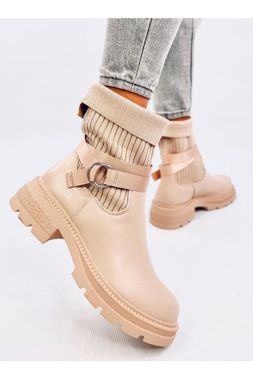 Boots with an elastic upper SHAFFER khaki colors