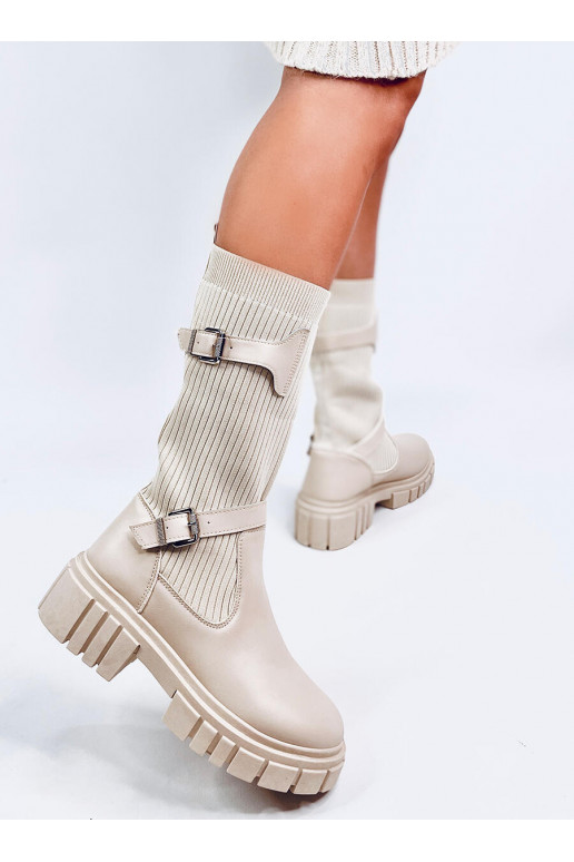 boots with a flexible upper RHEA BEIGE