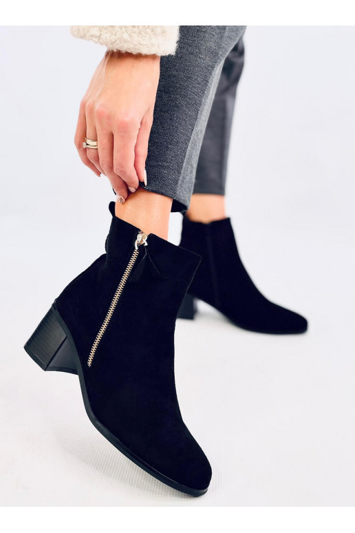 Boots of suede on highheels AGUIRRE BLACK