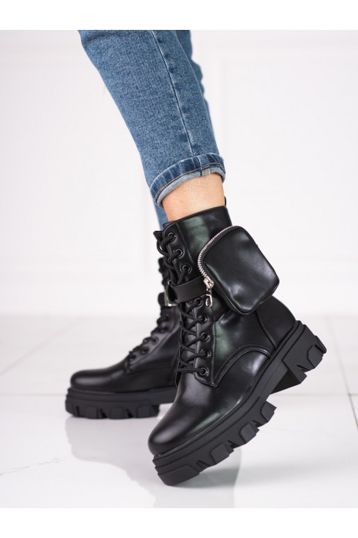 Women's boots with pocket