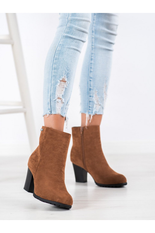 Brown color boots with heels