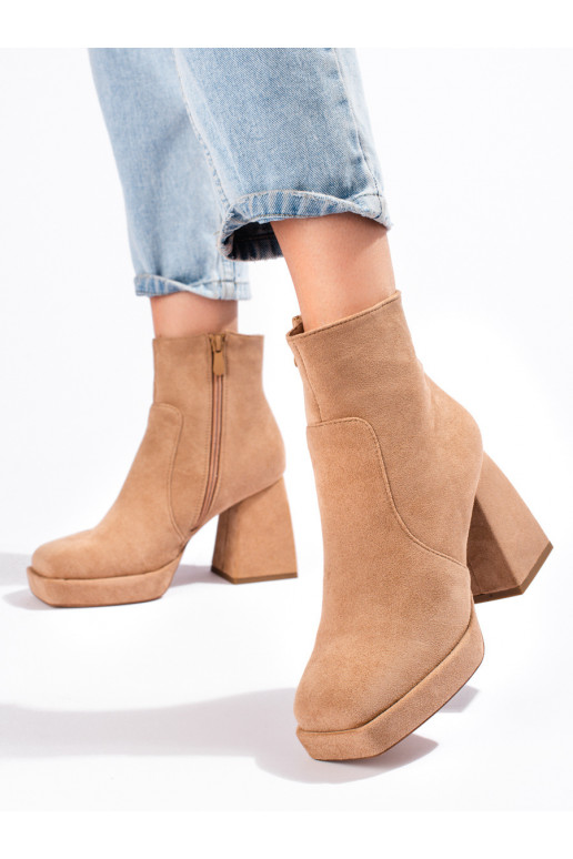 Women's boots on a wide pole beige