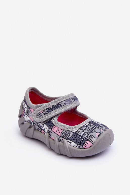 Slippers of the Ballerina Befado Cats 109P261 Gray