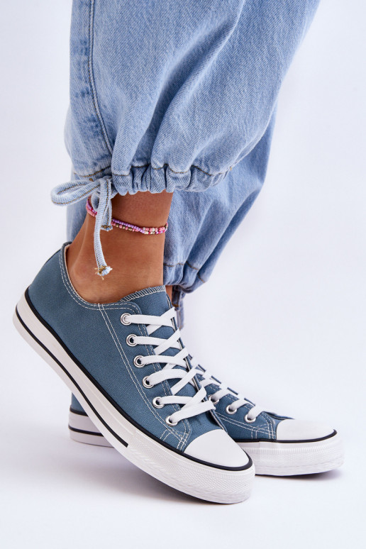 Classic Low Women's Sneakers Light blue Vegas