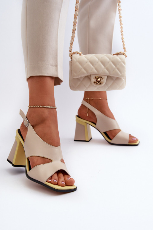 Women's Sandals on Wedge Beige D&A MR38-153