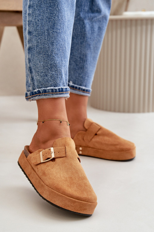 Women's Platform Clogs With Golden Buckle Camel Terilaina