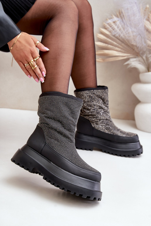 Embellished Snow Boots On Platform And Flat Heel Black Avivina