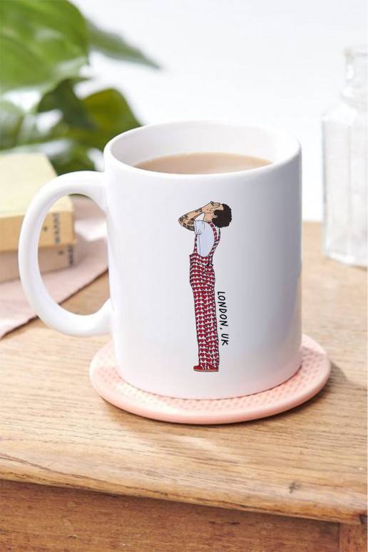 https://www.diavolesa.com/911204-large_default/ceramic-cup-harry-styles-london.jpg